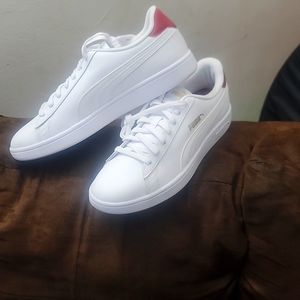 Puma V2 Gold Size 12